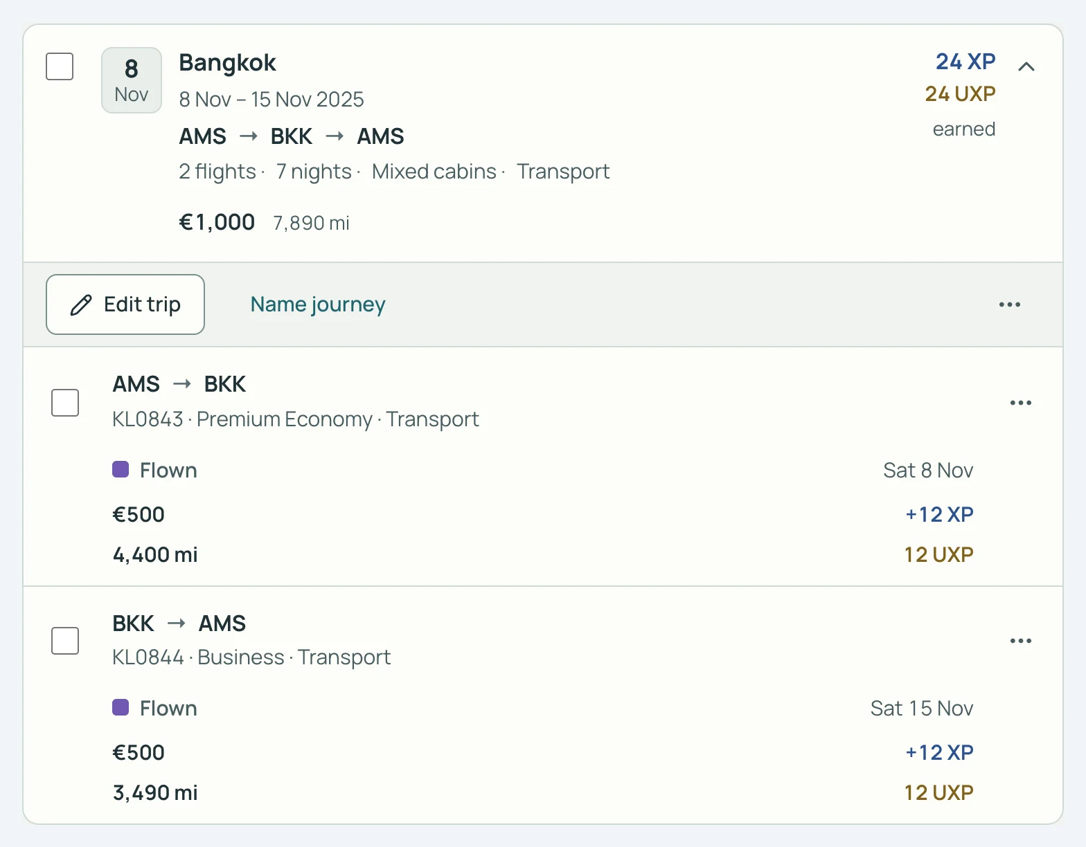 Vue Flights de SkyStatus, voyage à Bangkok&nbsp;: Premium Economy à l’aller et Business au retour, +12 XP et 12 UXP par vol