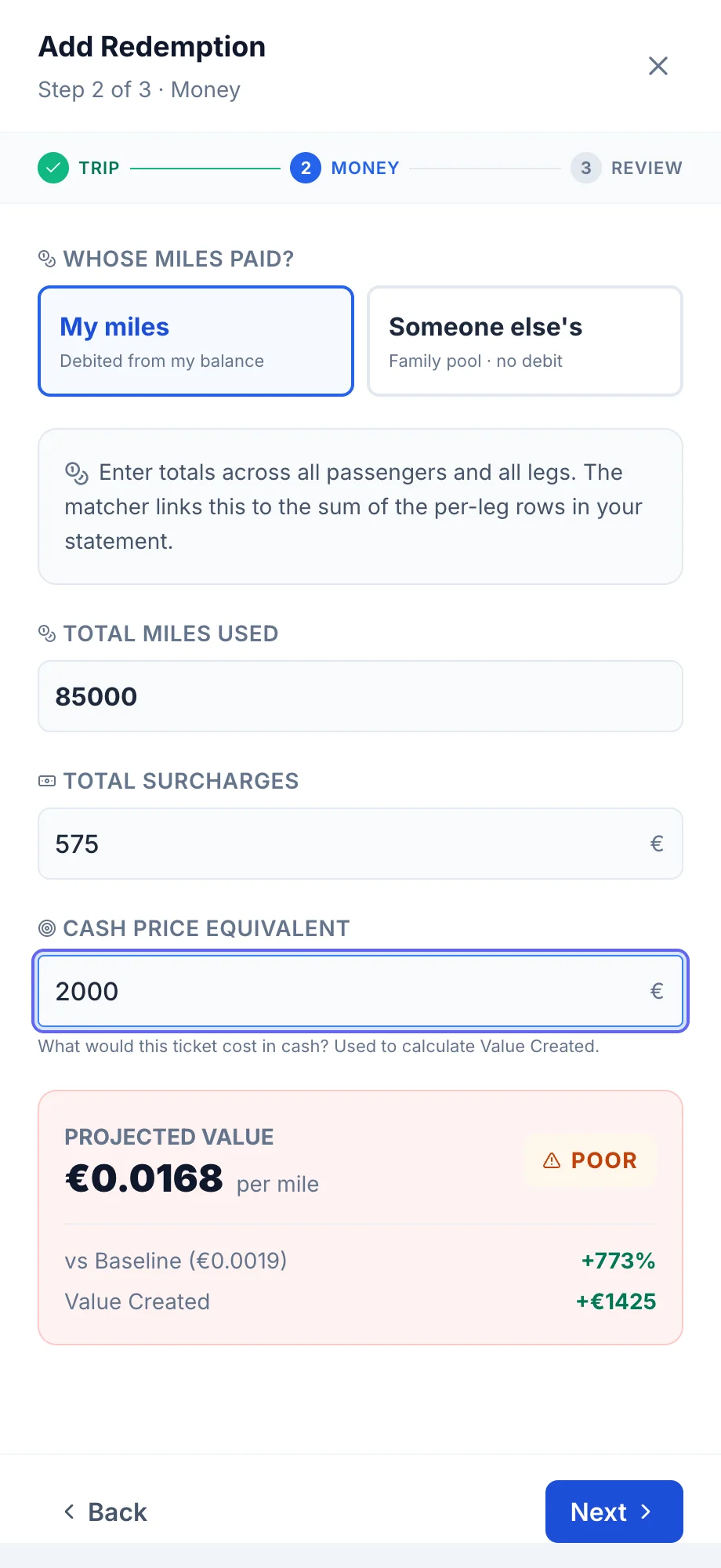 SkyStatus Redemption Calculator (Schritt 2 von 3) mit 85.000 Meilen, 575 EUR Zuschlägen, 2.000 EUR Barpreis und berechnetem Wert von 0,0168 EUR pro Meile mit POOR-Badge
